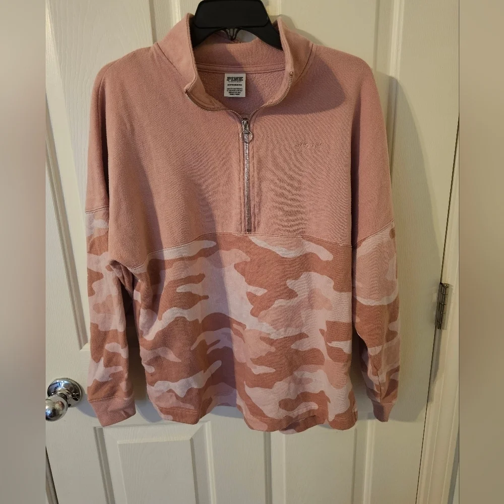 Victoria's Secret PINK Light Pink Camo Varsity Half Zip Pullover Size XS